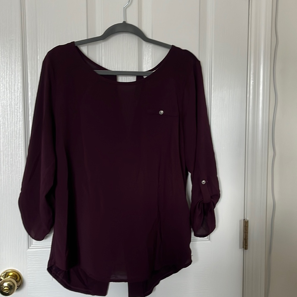 Burgundy top size XL